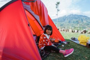 https://hilltopcamplembang.com/tempat-camping-di-lembang-bandung-murah/